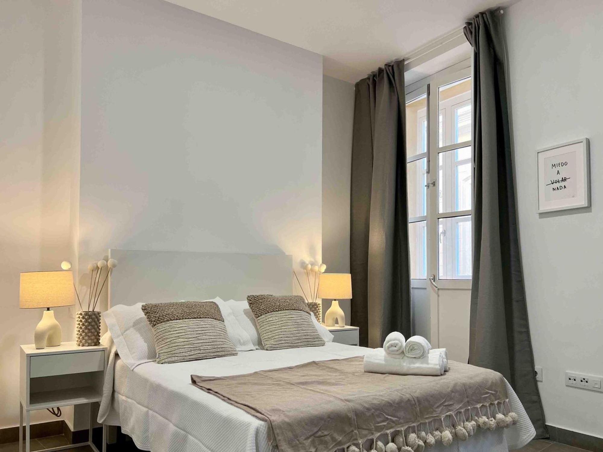 Apartamentos La Tahona Cádiz Exteriör bild